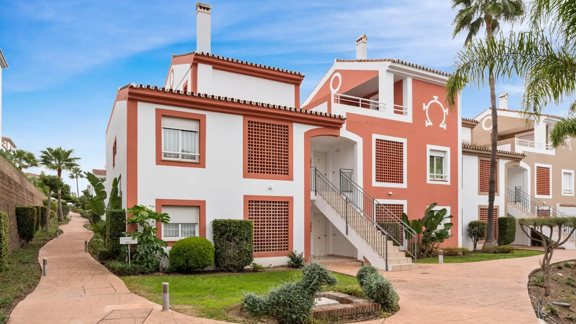 2 Bed Ground Floor Apartment In Cortijo Del Mar Resort 埃斯特波纳 西班牙