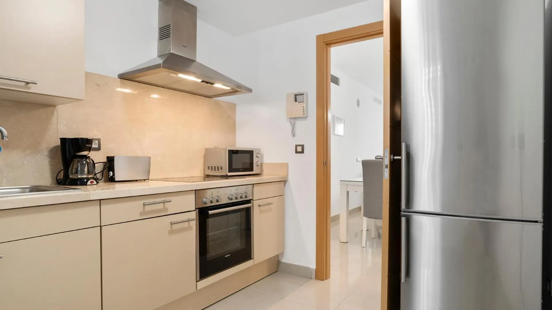 2 Bed Ground Floor Apartment In Cortijo Del Mar Resort Estepona Španělsko